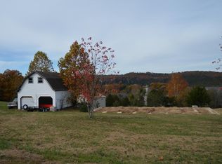 49 Branch Rd, Galena, MO 65656