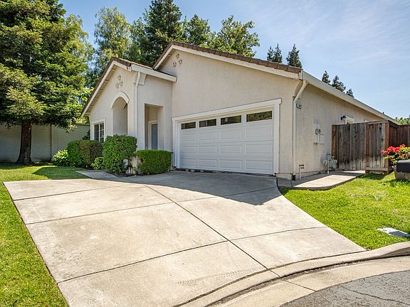 3rd image of 5037 Donatello Ct