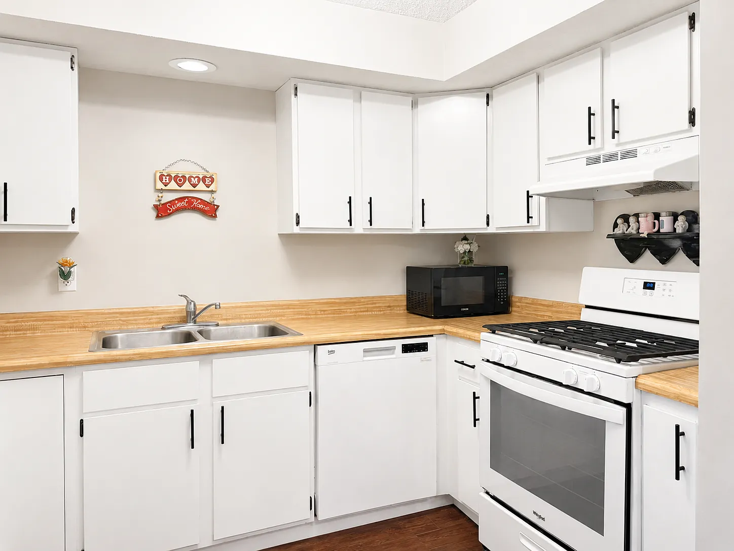1 bed, 700 sqft, $900 — Photo 4