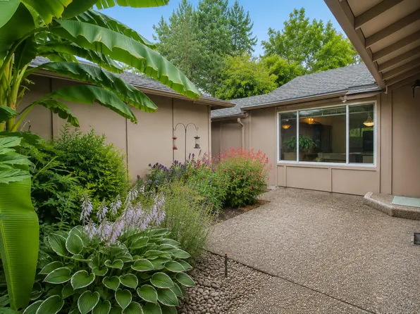 32 Condolea Dr, Lake Oswego, OR 97035