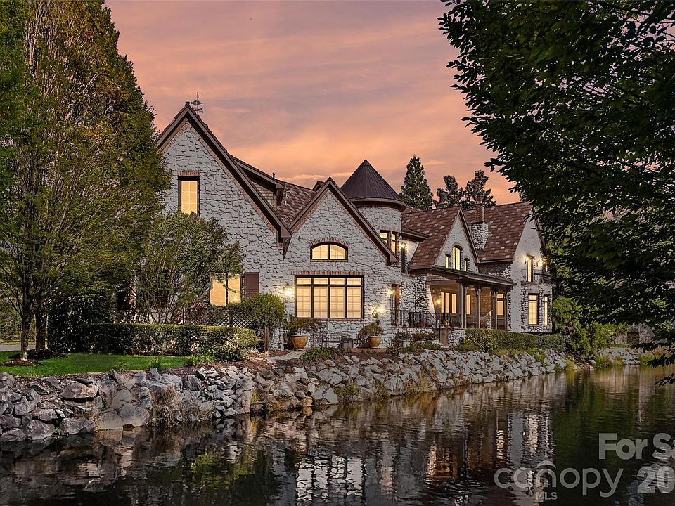 1st image of 2240 La Maison Dr