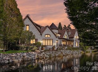 2240 La Maison Dr, Charlotte, NC 28226