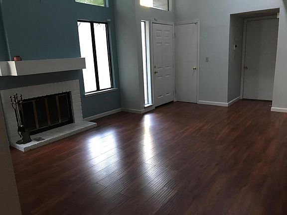 3rd image of 1516 Waterwheel Dr