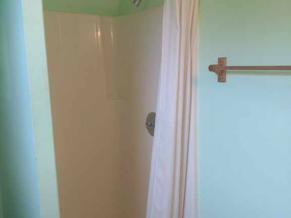 3rd image of 2712 NW 49th Pl