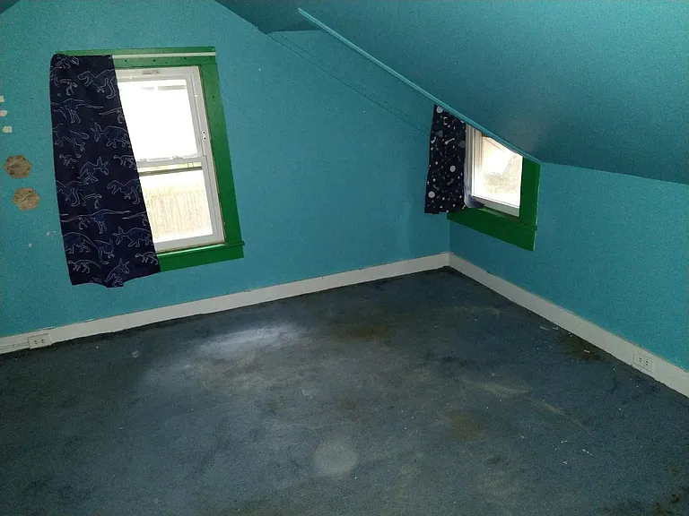 238 N Main St — Photo 10