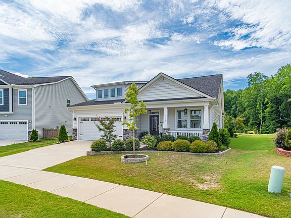 3rd image of 1112 Quindell Dr