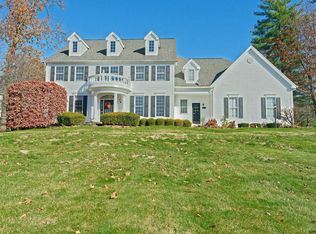 9 Beresford Rd, Ballston Lake, NY 12019
