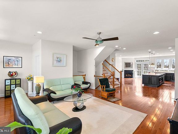5th image of 14731 Wootton Crossing Ct
