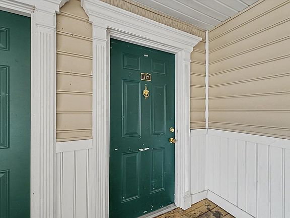 5th image of 1905 N Lincoln Ave APT 317