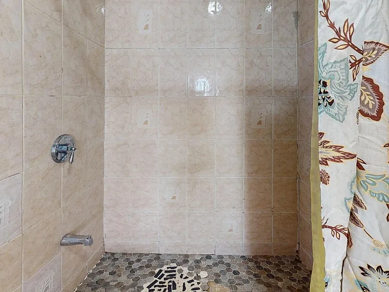 19 Chilcott Pl #1 — Photo 10