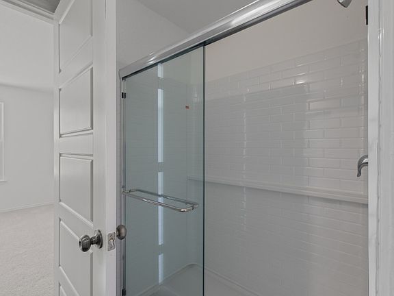 Walk-in Shower at Owner s Bath, per plan