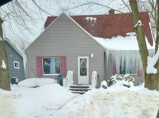 132 Hendricks St, Michigan City, IN 46360