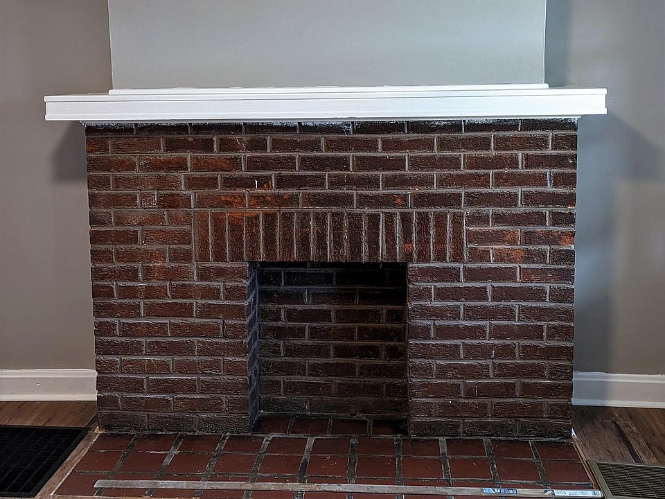 Mantle close up