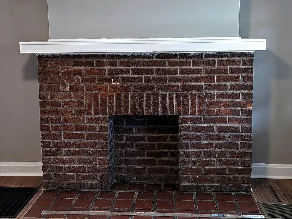 Mantle close up