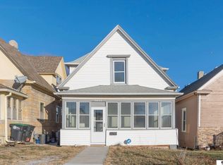 2622 Decatur St, Omaha, NE 68111