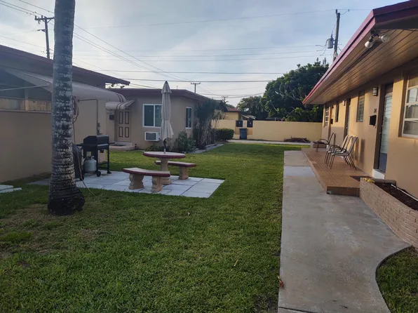 2341 HARDING Street, Hollywood, FL 33020