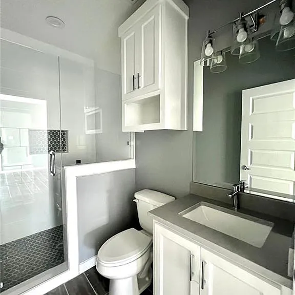 100 Lauryn Dr #3 — Photo 7