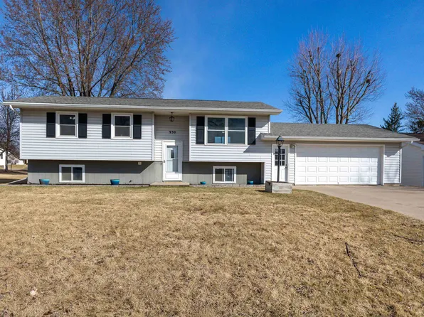 930 Grant St, Platteville, WI 53818