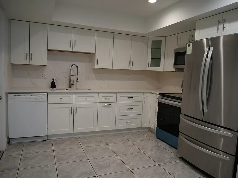 7091 W Sunrise Blvd #7091 — Photo 5