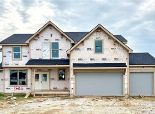 8300 NW 90th St, Kansas City, MO 64153