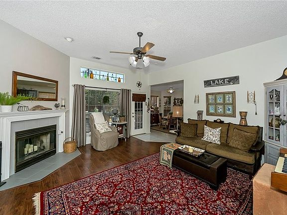 4th image of 6032 Kimberly Ct