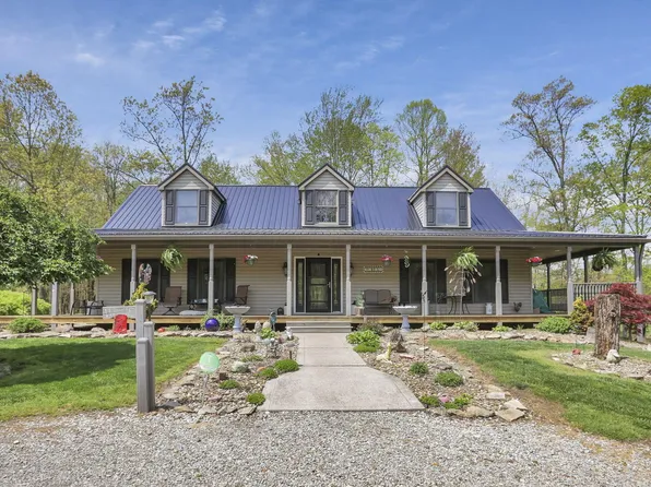 3615 Dragoo Rd, Nashport, OH 43830