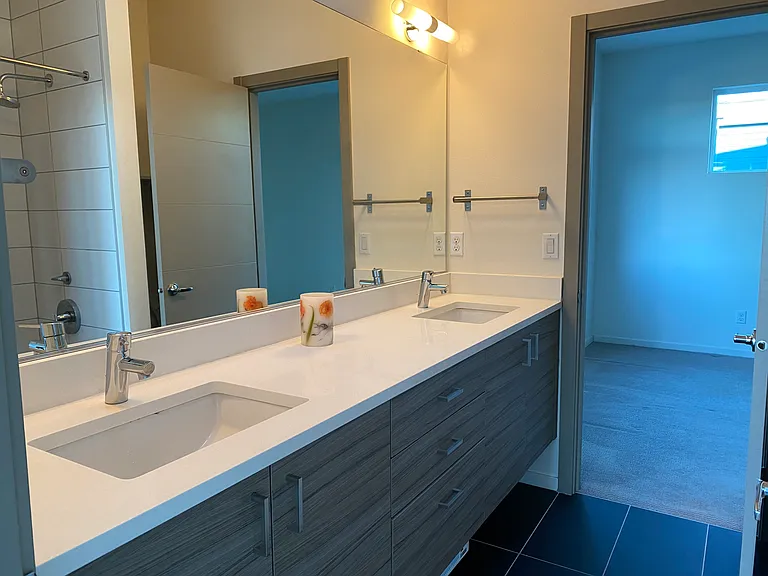 5003 S Fletcher St #1 — Photo 10