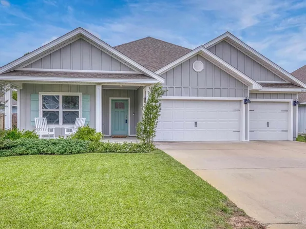 1494 Ballyhoo Dr, Gulf Breeze, FL 32563