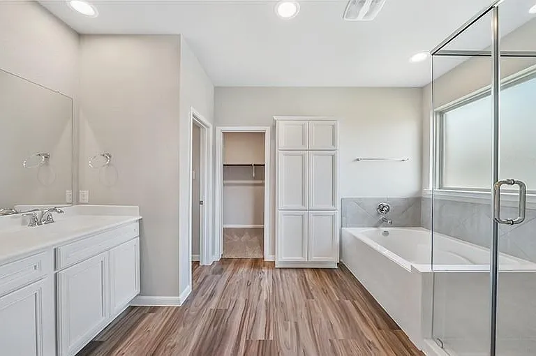 27943 Parkside Creek Dr — Photo 11