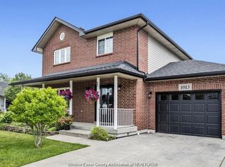 1013 Treverton Cres, Windsor, ON N8P 1K2