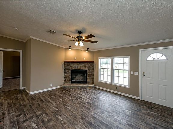 2nd image of 188 Black Oak Dr