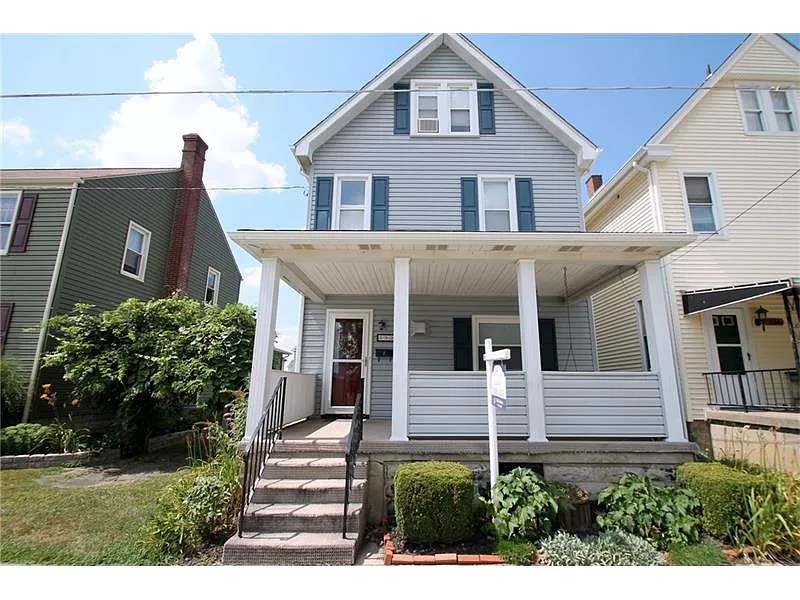 332 Cherry St photo 1