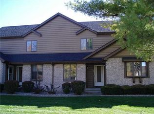 1303 Applegate St, Waterville, OH 43566