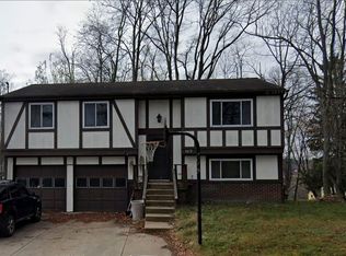 1612 Amanda Ave, South Park, PA