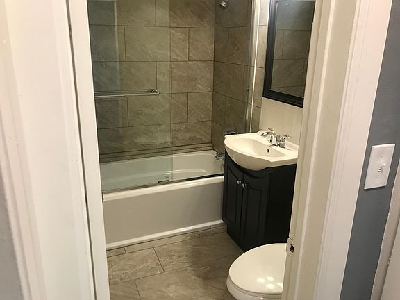 3rd image of 6629 Crenshaw Blvd APT 16