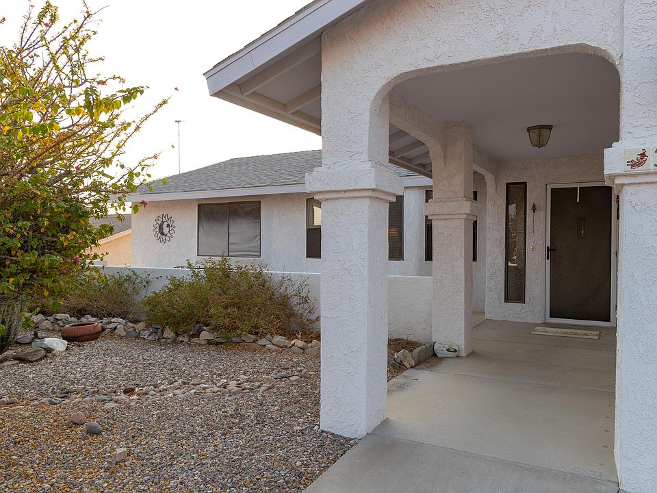 1st image of 3421 Saddleback Dr
