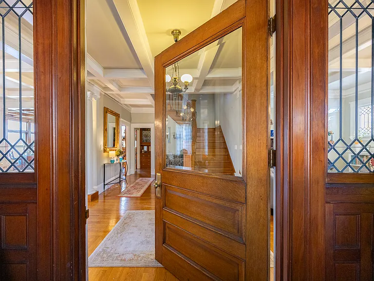 85 Adin St — Photo 9