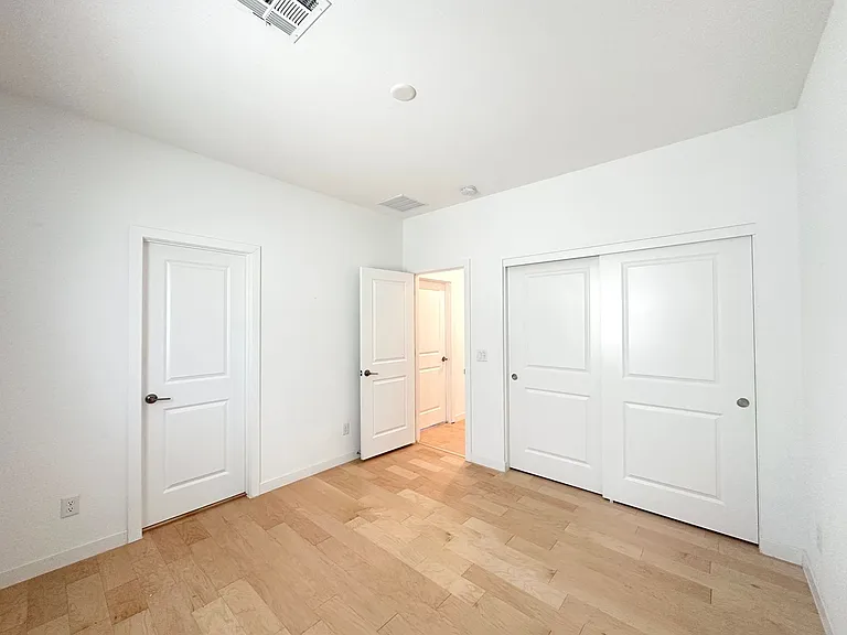 513 Monarch Ridge Ct — Photo 20