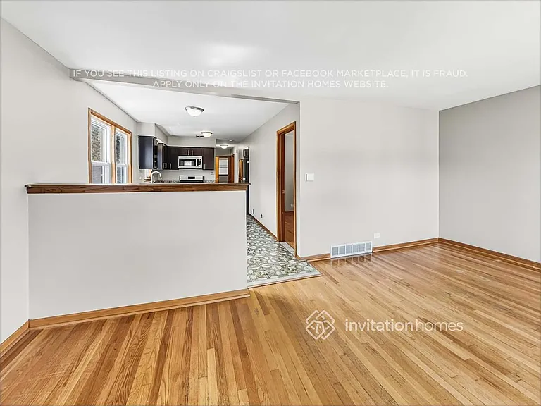 6447 W 63rd Pl — Photo 5