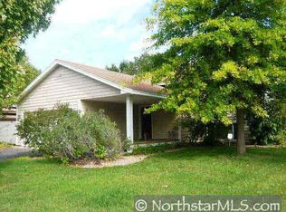 3244 Meadowbrook Ct, Saint Paul, MN 55127