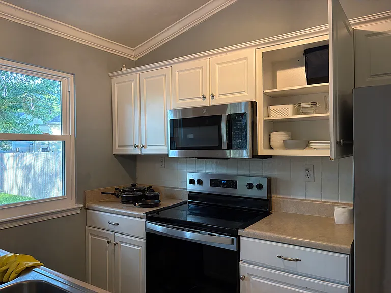 Sweet Bay Ct — Photo 3