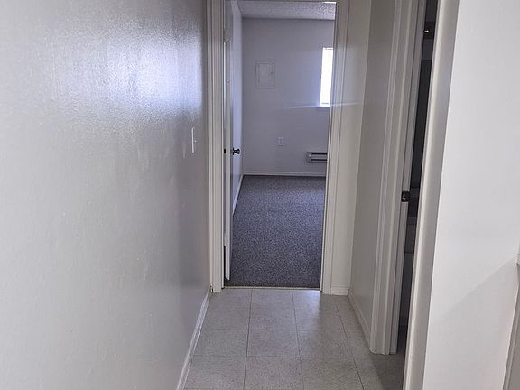 4th image of 317 Young St #2