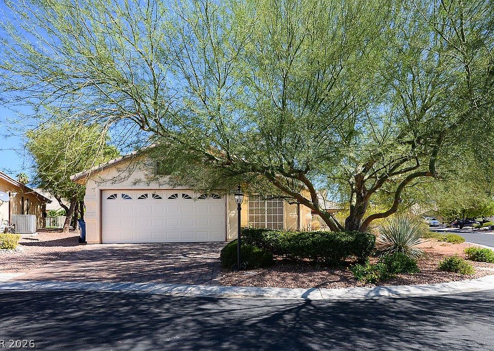 1st image of 4824 Lawnwood Ct
