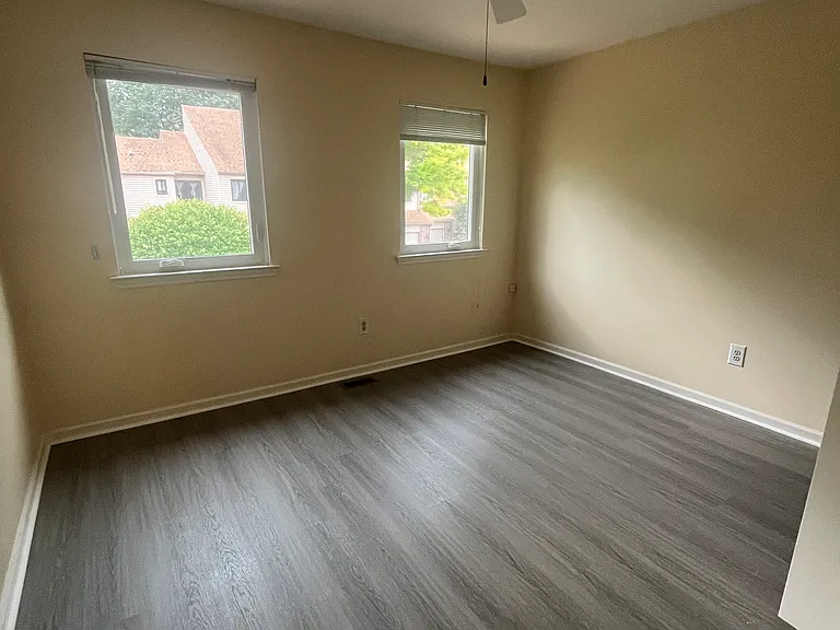 28 Knox Ct — Photo 25