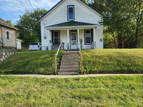 408 Benton Ave W, Albia, IA 52531