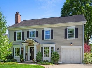 2021 Prairie St, Glenview, IL 60025