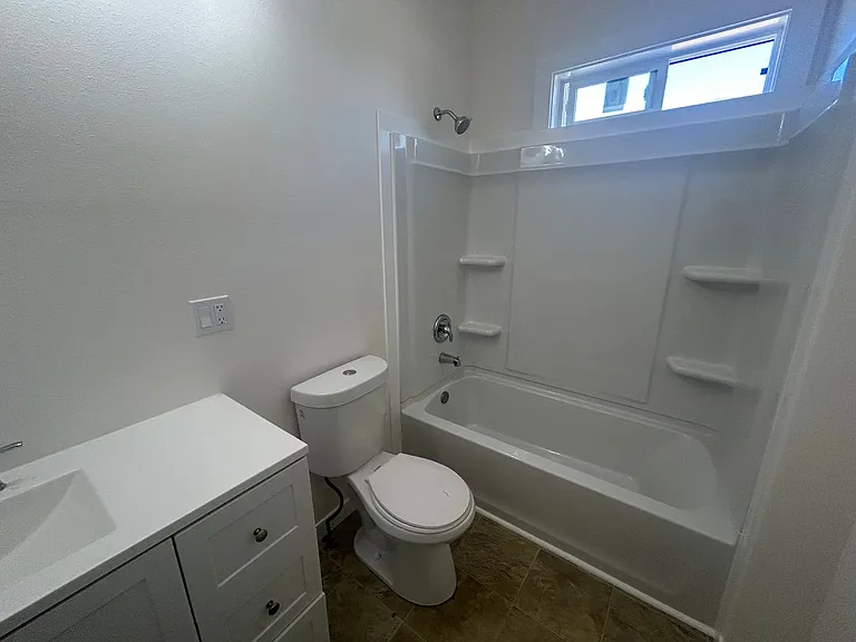 5651 1st Ave — Photo 7