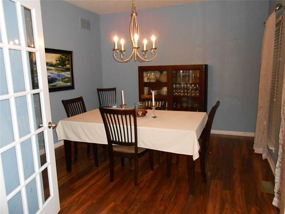5th image of 8890 Carolina Cir