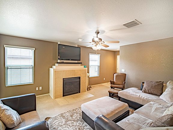 2nd image of 1108 W Camino Hombre Viejo