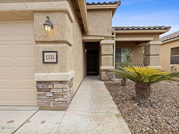 2nd image of 1335 W Via La Noria